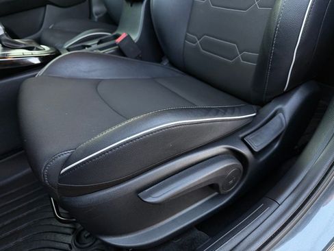 Used 2024 Kia Forte GT-Line image 15