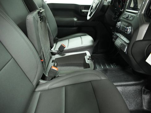 New 2026 GMC Sierra 2500 Pro image 18