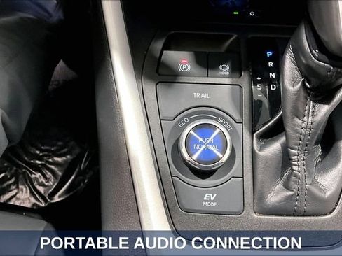 Used 2023 Toyota RAV4 XSE AWD/4WD image 22