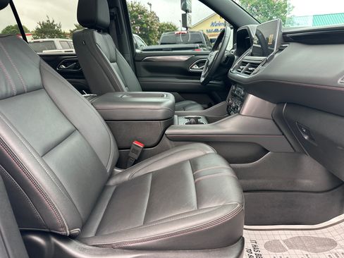 Used 2023 Chevrolet Tahoe RST w/ Sport Performance Package RWD image 14