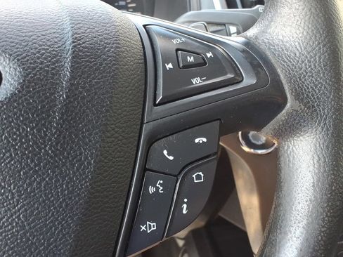 Used 2020 Ford Edge SE AWD/4WD image 9