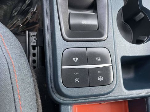 Used 2022 Ford Maverick XLT FWD image 35