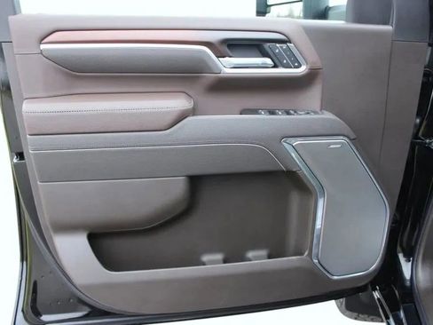 New 2026 GMC Sierra 3500 Denali image 10