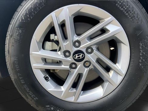 Used 2025 Hyundai Tucson SE FWD image 11