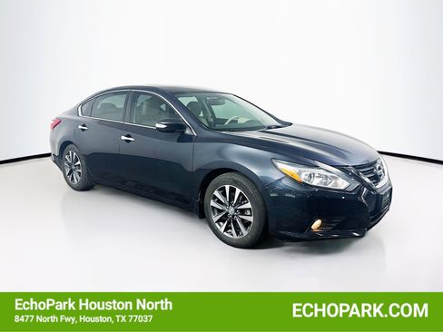Used 2016 Nissan Altima 2.5 SL w/ Moonroof Package image 1