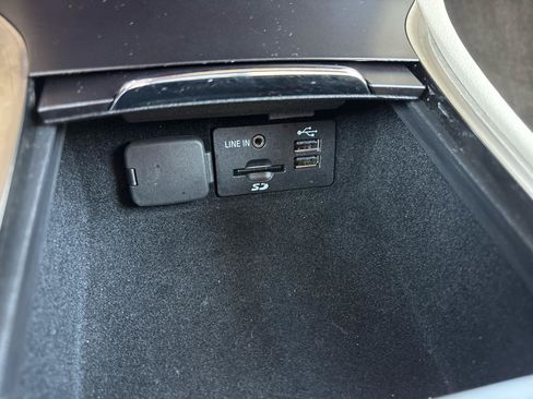 Used 2015 Lincoln MKC AWD w/ Equipment Group 102A Reserve image 21