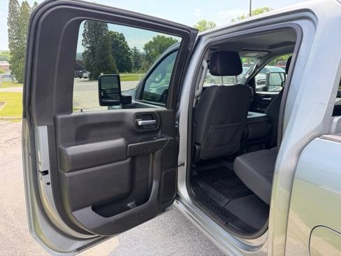 Used 2024 Chevrolet Silverado 2500 Custom w/ Custom Value Package AWD/4WD image 14