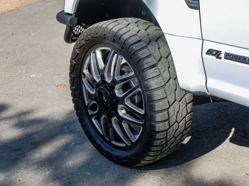 Used 2022 Ford F350 Lariat image 62