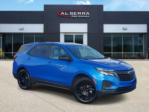 Certified 2024 Chevrolet Equinox LS w/ LS Convenience Package AWD/4WD image 1