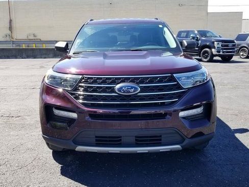 Certified 2023 Ford Explorer XLT w/ Equipment Group 202A AWD/4WD image 2
