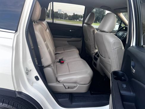 Used 2016 Honda Pilot EX image 19