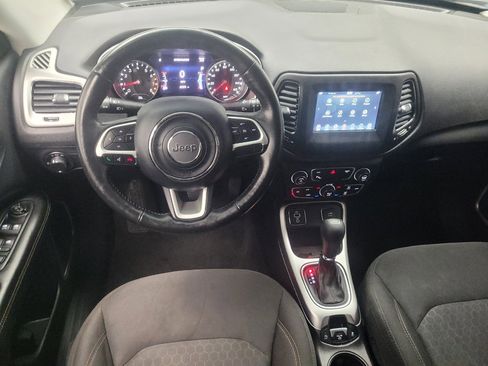 Used 2019 Jeep Compass Sport w/ Cold Weather Group image 22