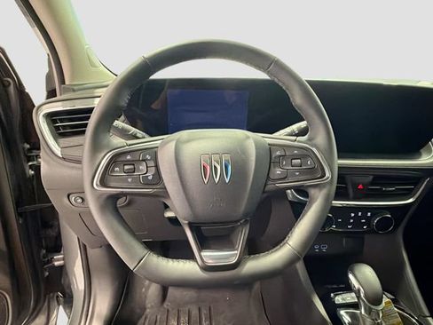 Used 2025 Buick Encore GX Sport Touring w/ Advanced Technology Package AWD/4WD image 9