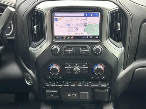 Used 2019 Chevrolet Silverado 1500 LTZ image 27