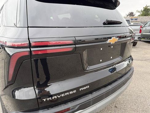 Used 2026 Chevrolet Traverse LT AWD/4WD image 20
