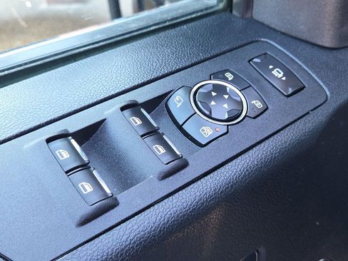 Used 2017 Ford F350 Platinum w/ FX4 Off-Road Package image 18