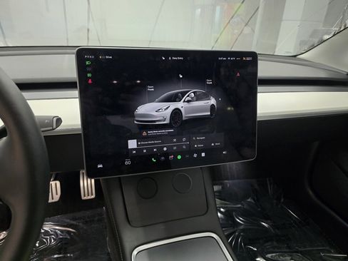Used 2023 Tesla Model 3 Performance image 19