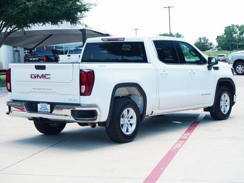 Used 2024 GMC Sierra 1500 SLE image 5
