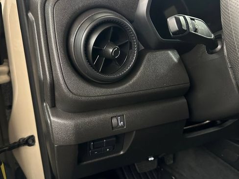 Used 2023 Chevrolet Colorado Trail Boss w/ Advanced Trailering Package AWD/4WD image 14