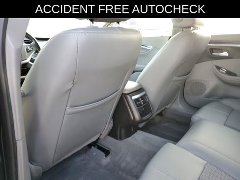 Used 2015 Chevrolet Impala LT image 10