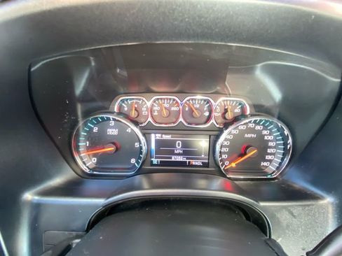 Used 2018 Chevrolet Silverado 1500 LT w/ All Star Edition image 21