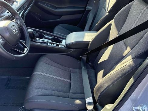 Used 2025 Honda Accord Sport image 13