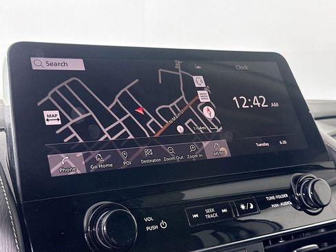 Used 2024 INFINITI QX80 Luxe image 29