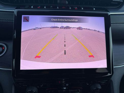 New 2025 Jeep Grand Cherokee L Limited w/ Black Appearance Package image 37