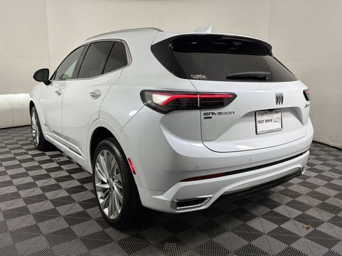 New 2026 Buick Envision Avenir image 4