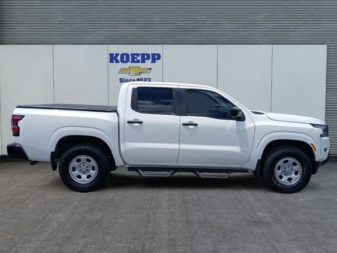 Used 2022 Nissan Frontier S w/ Technology Package AWD/4WD image 6