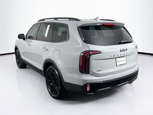 Used 2025 Kia Telluride SX X-Line image 2