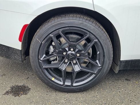 New 2026 Dodge Charger R/T AWD/4WD image 9