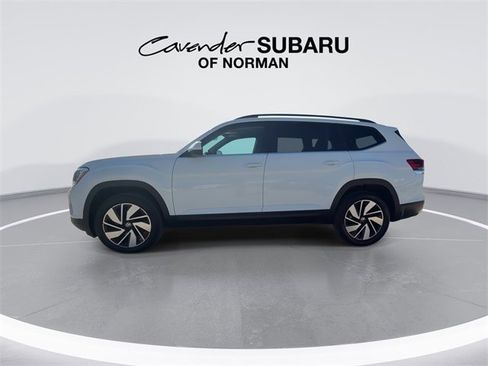 Used 2024 Volkswagen Atlas SE image 5