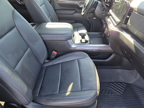 Used 2024 Chevrolet Silverado 2500 LTZ w/ LTZ Premium Texas Edition image 13