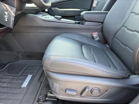 New 2026 Kia Sportage SX Prestige AWD/4WD image 11