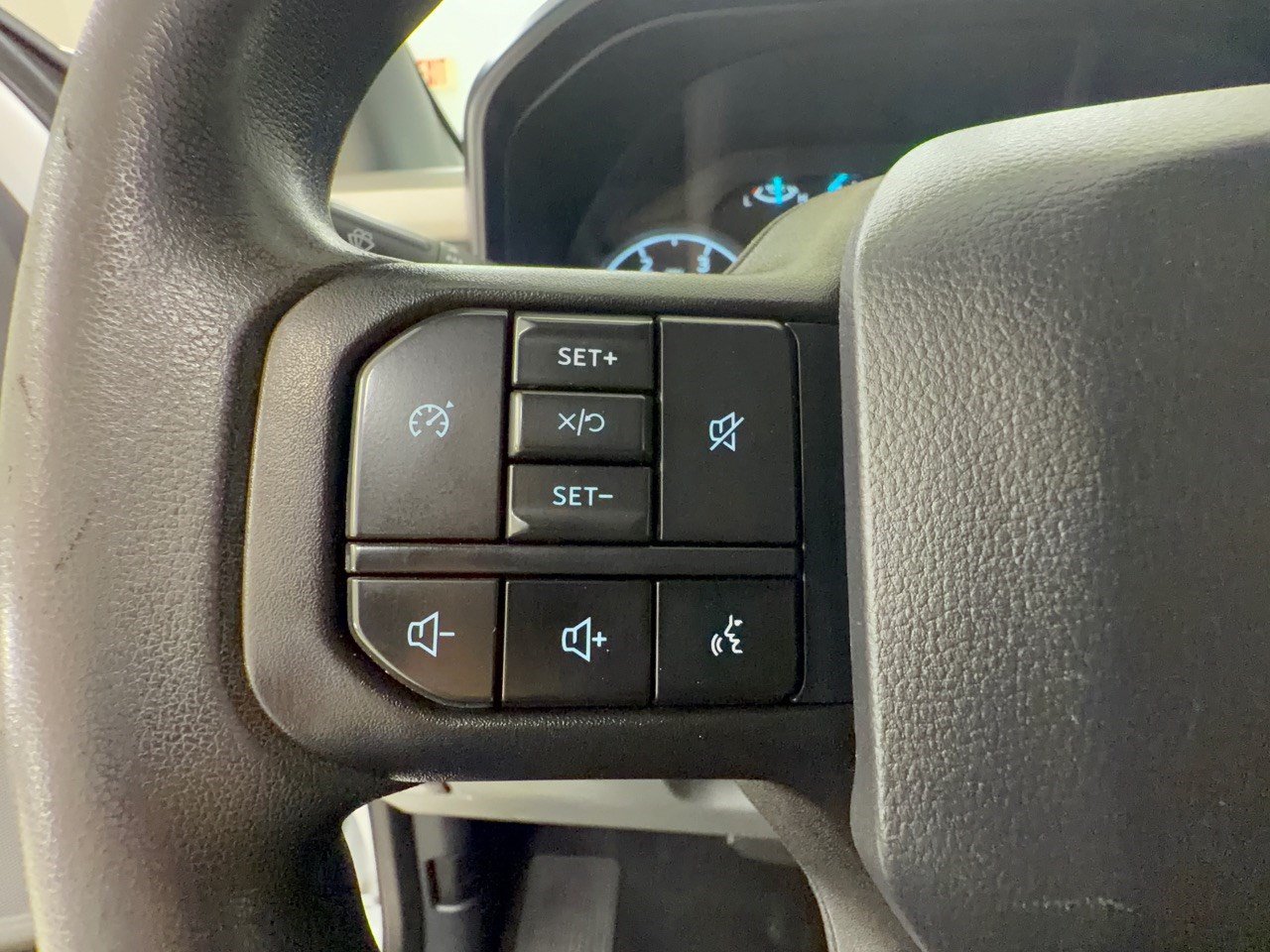 Used 2024 Ford F250 XLT AWD/4WD image 18