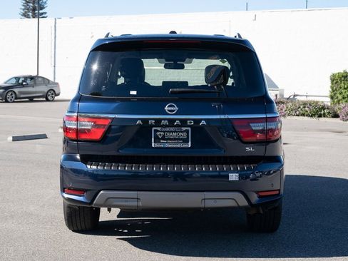 Used 2021 Nissan Armada SL w/ Captain's Chairs Package RWD image 5