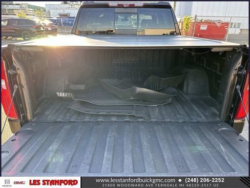 Used 2020 Chevrolet Silverado 1500 High Country w/ Technology Package image 11