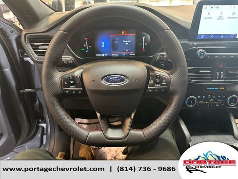 Used 2025 Ford Escape ST-Line Select image 15
