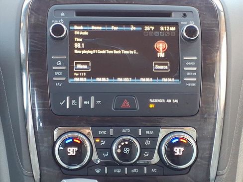 Used 2015 Buick Enclave Leather image 6