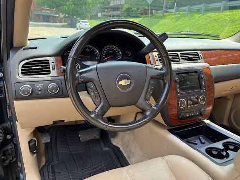 Used 2008 Chevrolet Tahoe LT AWD/4WD image 10