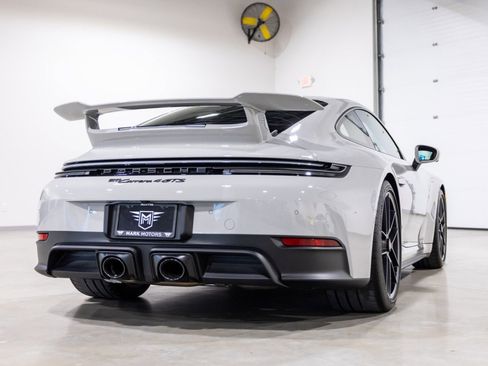 Used 2026 Porsche 911 Carrera 4 GTS image 4