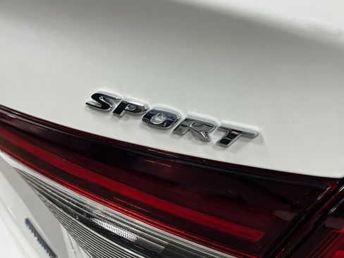 New 2026 Honda Civic FWD Hybrid Sedan image 10