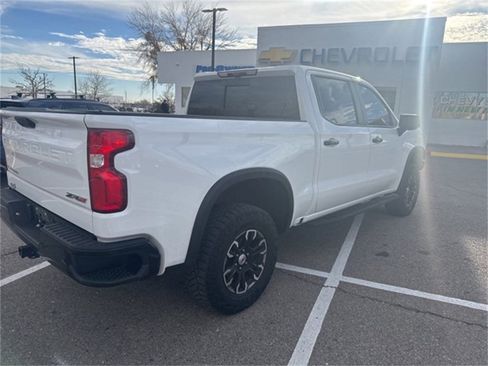 Certified 2024 Chevrolet Silverado 1500 ZR2 image 3