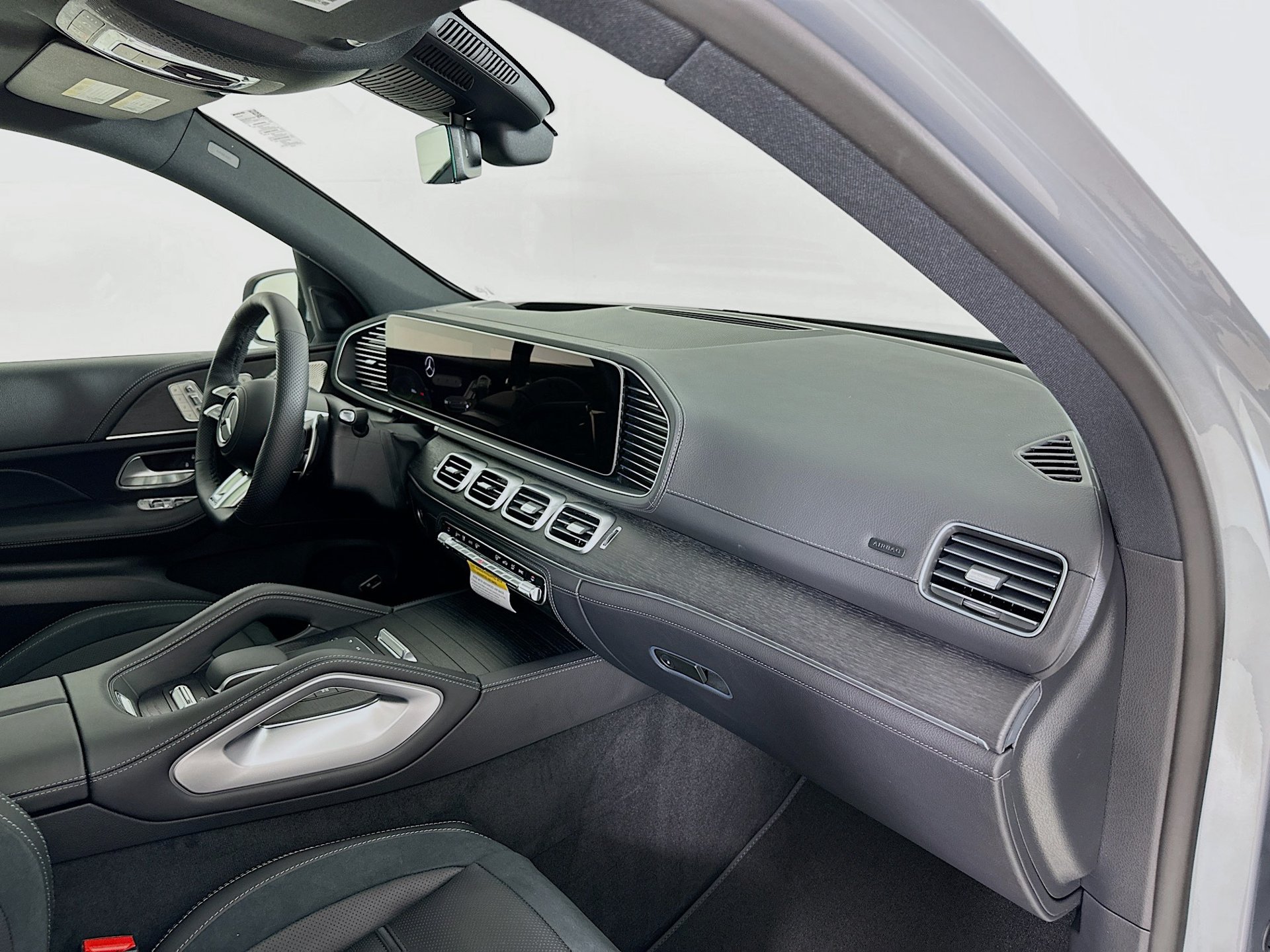 New 2026 Mercedes-Benz GLE 53 AMG 4MATIC image 33