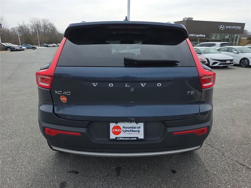 Used 2021 Volvo XC40 T5 Inscription w/ Advanced Package image 6