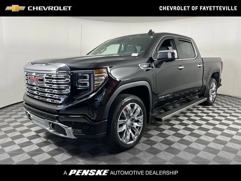 Used 2025 GMC Sierra 1500 Denali w/ Denali Reserve Package AWD/4WD image 1