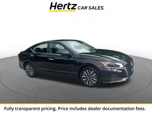 Used 2025 Nissan Altima 2.5 SV FWD image 1