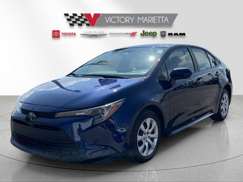 Used 2024 Toyota Corolla LE FWD image 1