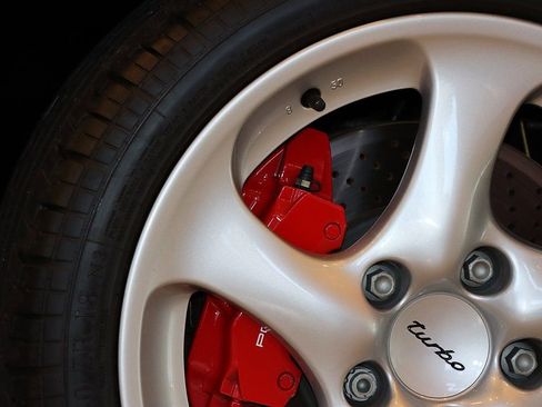 Used 2001 Porsche 911 Turbo image 12